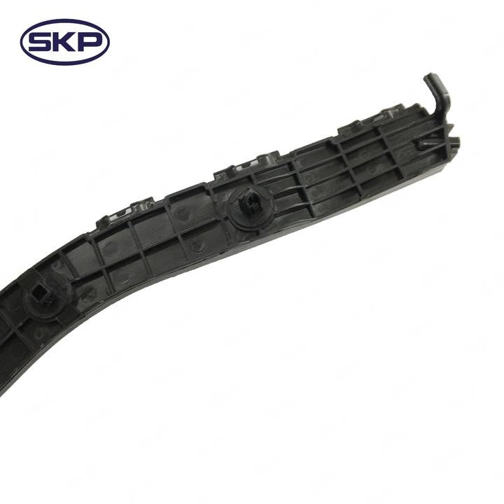 SKP Bumper Cover Retainer SK601363