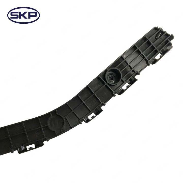 SKP Bumper Cover Retainer SK601363