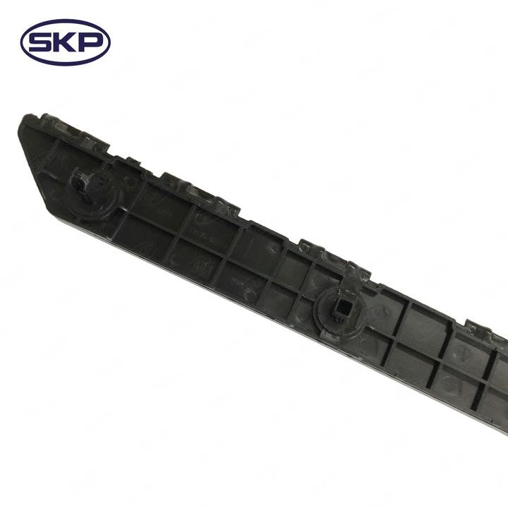 SKP Bumper Cover Retainer SK601363