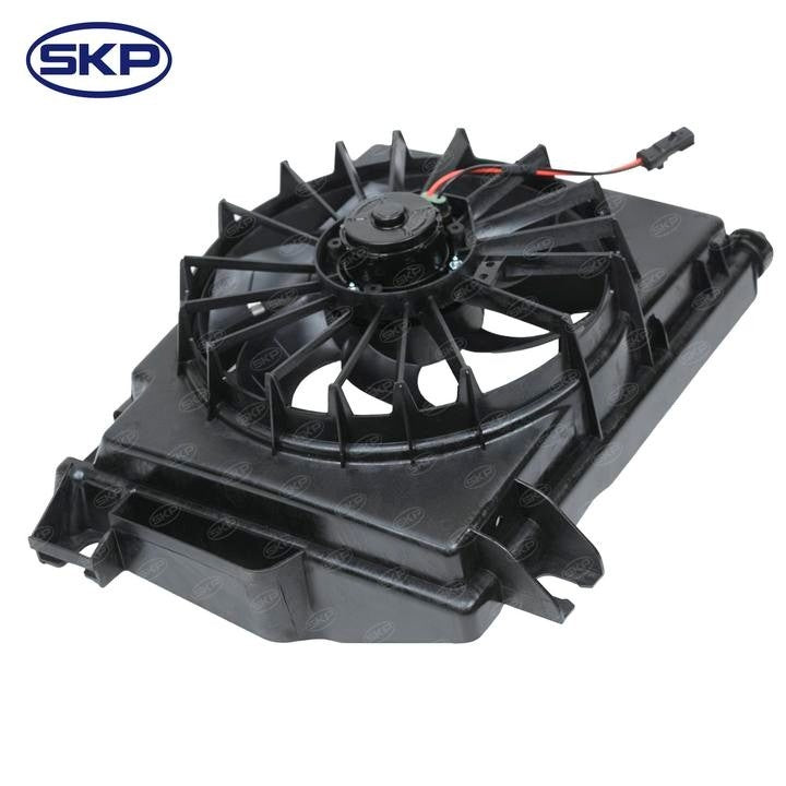 SKP A/C Condenser Fan Assembly SK620035