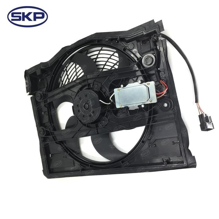 SKP A/C Condenser Fan Assembly SK621385