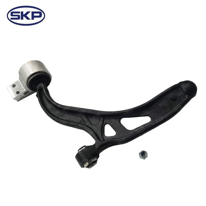 SKP Suspension Control Arm and Ball Joint Assembly SK622215