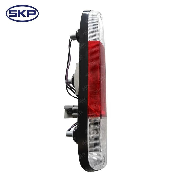 SKP Center High Mount Stop Light SK923206