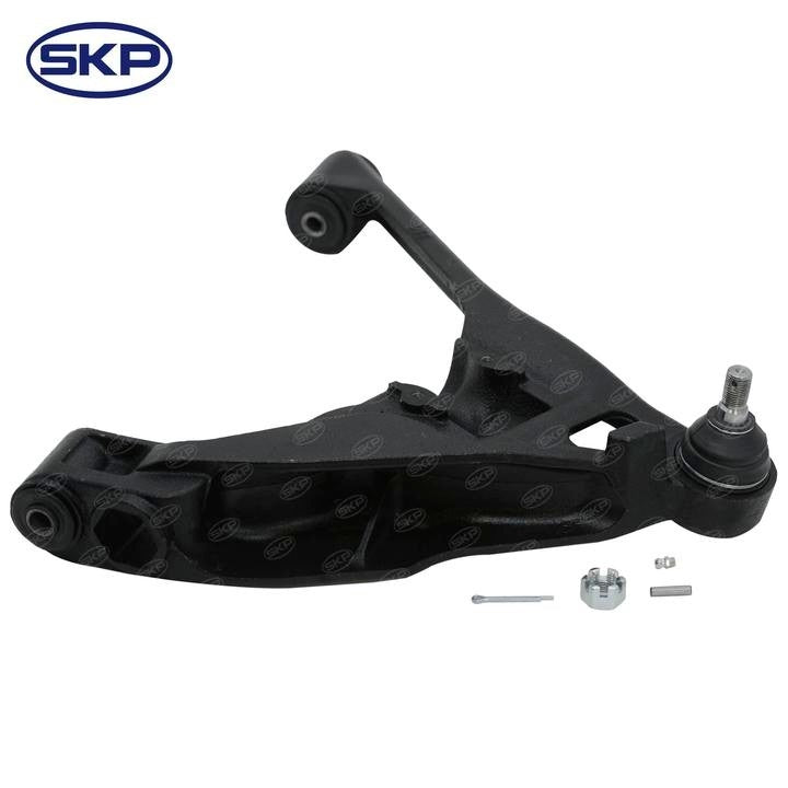 SKP Suspension Control Arm and Ball Joint Assembly SRK620477