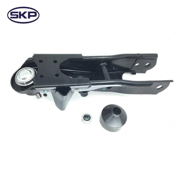 SKP Suspension Control Arm and Ball Joint Assembly SRK620554