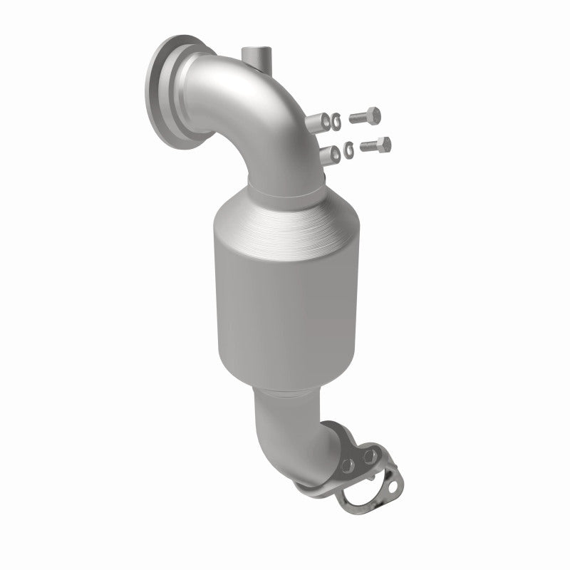 MagnaFlow Chevrolet Malibu OEM Grade Federal / EPA Compliant Direct-Fit Catalytic Converter 21-421 360 Degree Image Set