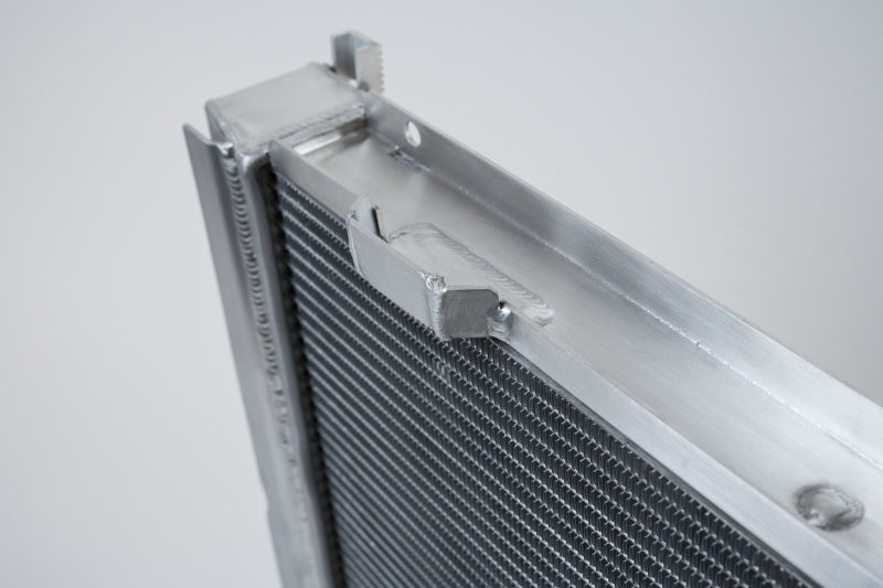 CSF 84-88 Mercedes-Benz W201 190E 2.3L - 16 w/ A/C High Performance Aluminum Radiator 7220 7220 Photo - Close Up