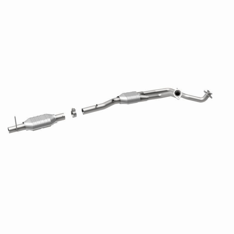 MagnaFlow Ford HM Grade Federal / EPA Compliant Direct-Fit Catalytic Converter 93190 360 Degree Image Set