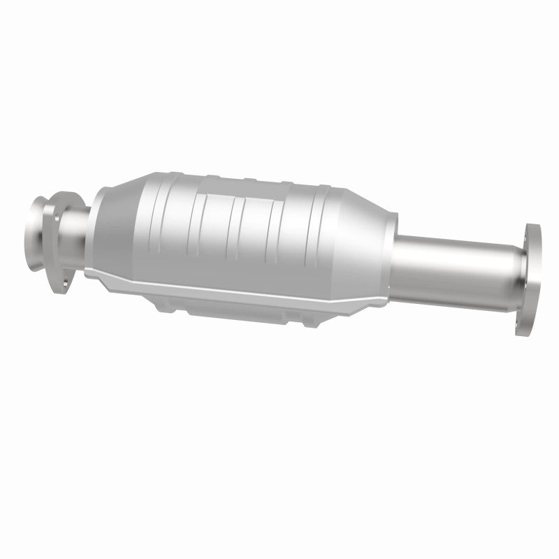 MagnaFlow Saab 900 Standard Grade Federal / EPA Compliant Direct-Fit Catalytic Converter 22833 360 Degree Image Set