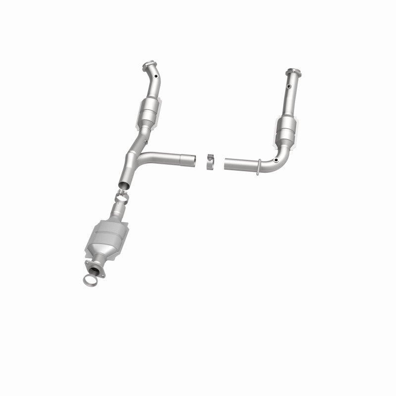 MagnaFlow California Grade CARB Compliant Direct-Fit Catalytic Converter 458028 360 Degree Image Set