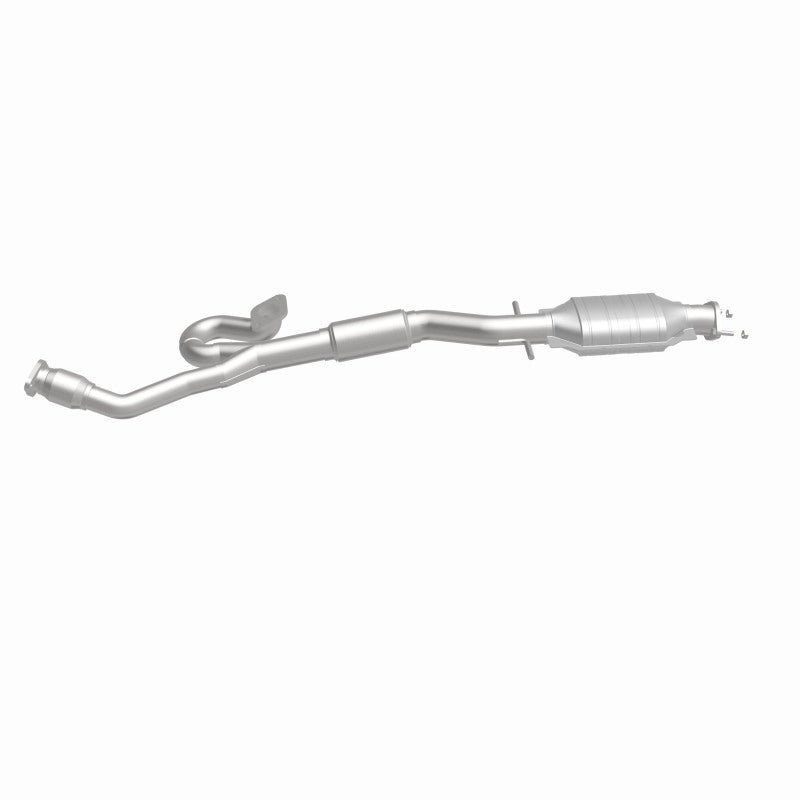 MagnaFlow OEM Grade Federal / EPA Compliant Direct-Fit Catalytic Converter 52417 360 Degree Image Set