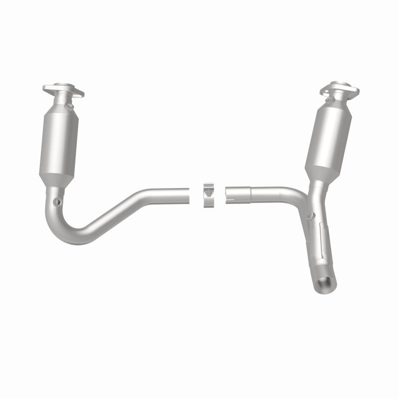 MagnaFlow California Grade CARB Compliant Direct-Fit Catalytic Converter 5551832 360 Degree Image Set