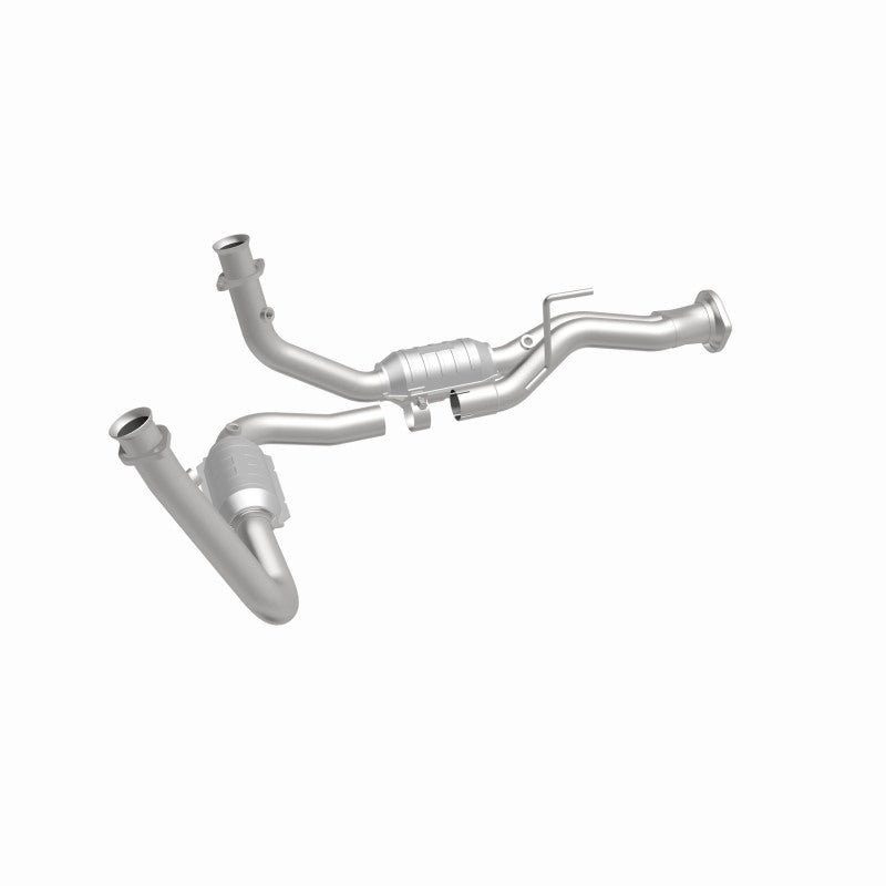 MagnaFlow Jeep OEM Grade Federal / EPA Compliant Direct-Fit Catalytic Converter 49687 360 Degree Image Set