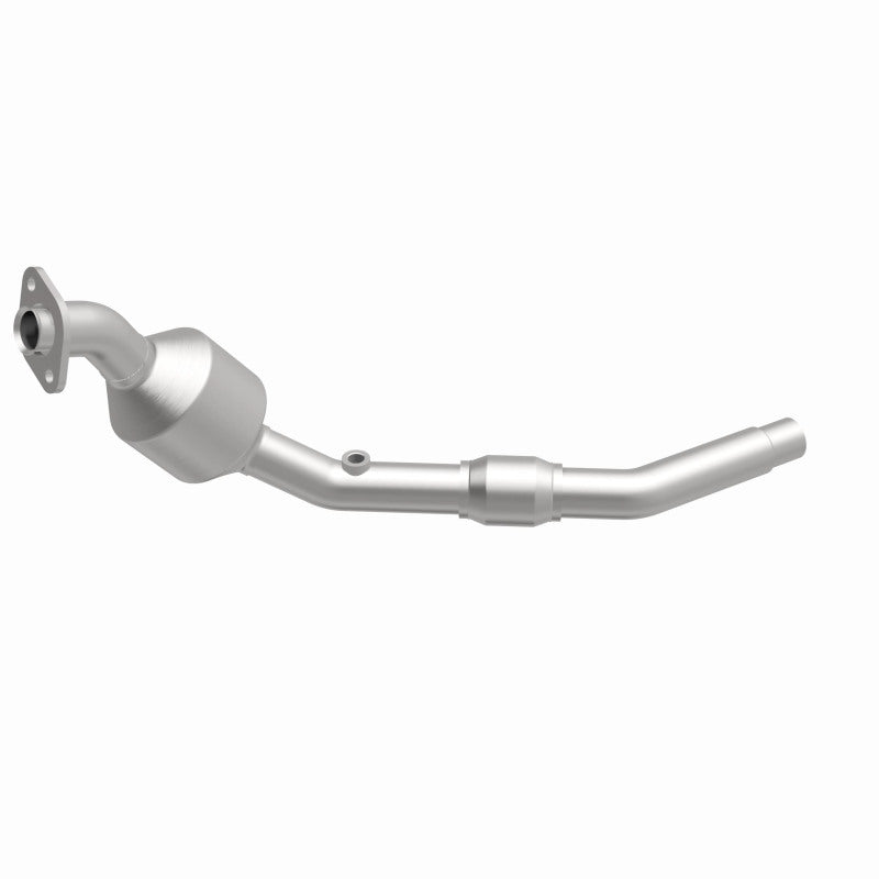 MagnaFlow Land Rover Freelander HM Grade Federal / EPA Compliant Direct-Fit Catalytic Converter 24128 360 Degree Image Set