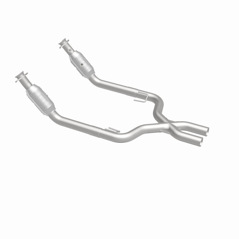 MagnaFlow Ford Mustang Standard Grade Federal / EPA Compliant Direct-Fit Catalytic Converter 15448 360 Degree Image Set