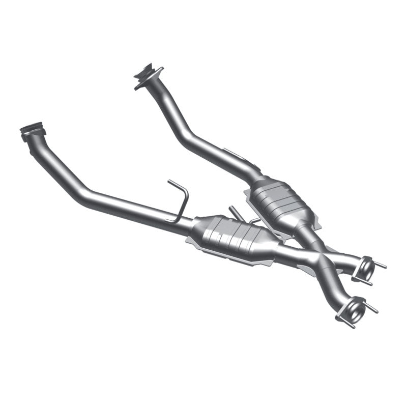 MagnaFlow Standard Grade Federal / EPA Compliant Direct-Fit Catalytic Converter 93332 Photo - Primary