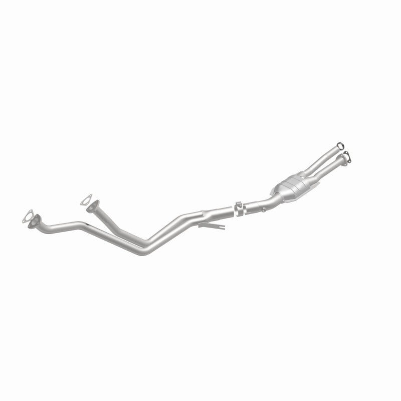 MagnaFlow BMW Standard Grade Federal / EPA Compliant Direct-Fit Catalytic Converter 23556 360 Degree Image Set
