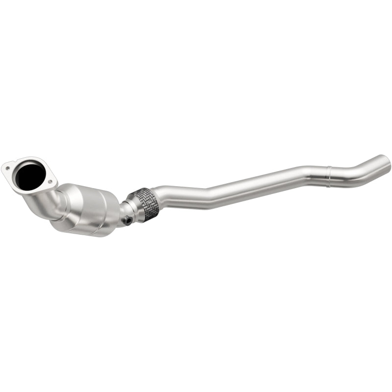 MagnaFlow OEM Grade Federal / EPA Compliant Direct-Fit Catalytic Converter 51585 Photo - Primary