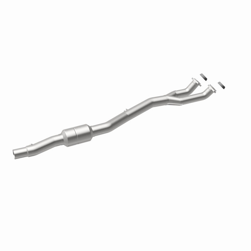 MagnaFlow BMW California Grade CARB Compliant Direct-Fit Catalytic Converter 4481682 360 Degree Image Set