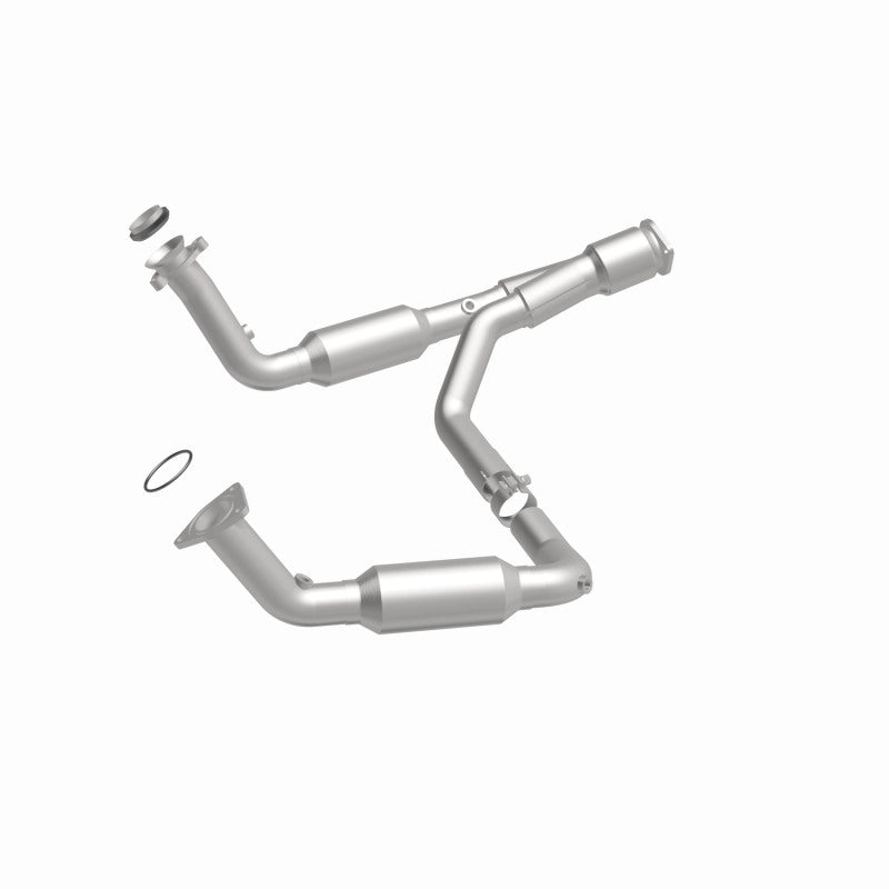 MagnaFlow California Grade CARB Compliant Direct-Fit Catalytic Converter 5451650 360 Degree Image Set