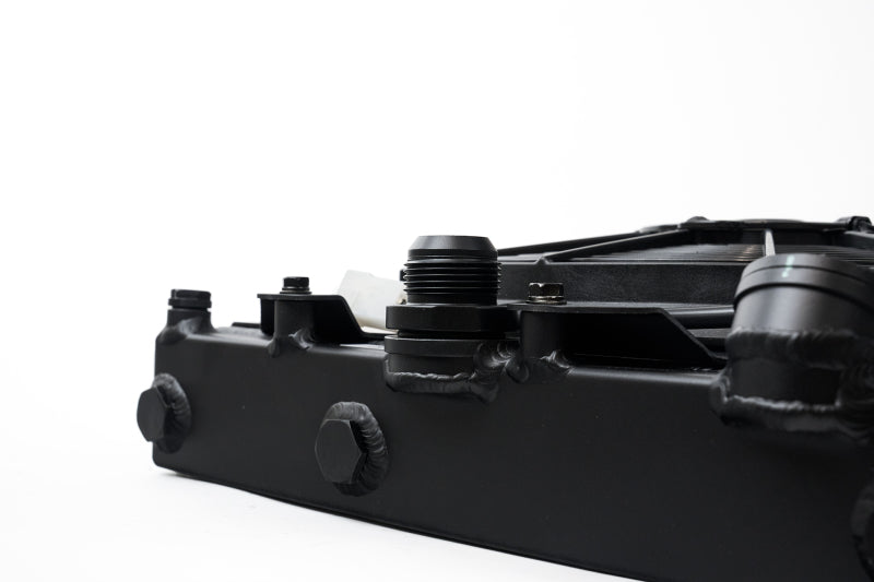 CSF Universal Half Radiator w/-16AN & Slip-On Fittings/12in SPAL Fan & Shroud - Black Finish 2858XB 2858XB Photo - Close Up