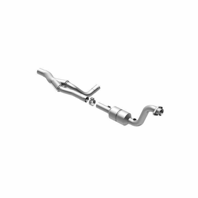 MagnaFlow Dodge Durango HM Grade Federal / EPA Compliant Direct-Fit Catalytic Converter 93252 360 Degree Image Set
