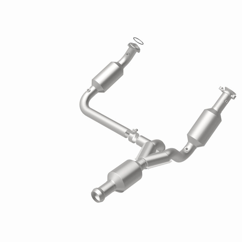 MagnaFlow California Grade CARB Compliant Direct-Fit Catalytic Converter 5582578 360 Degree Image Set