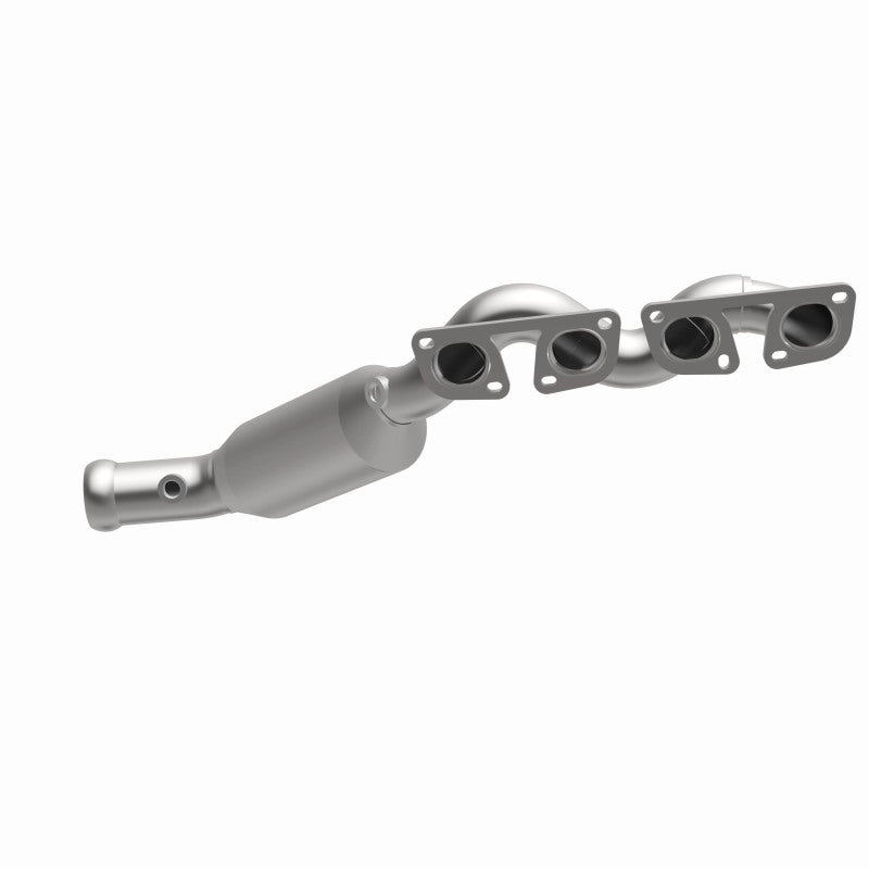 MagnaFlow BMW X5 OEM Grade Federal / EPA Compliant Manifold Catalytic Converter 52237 360 Degree Image Set