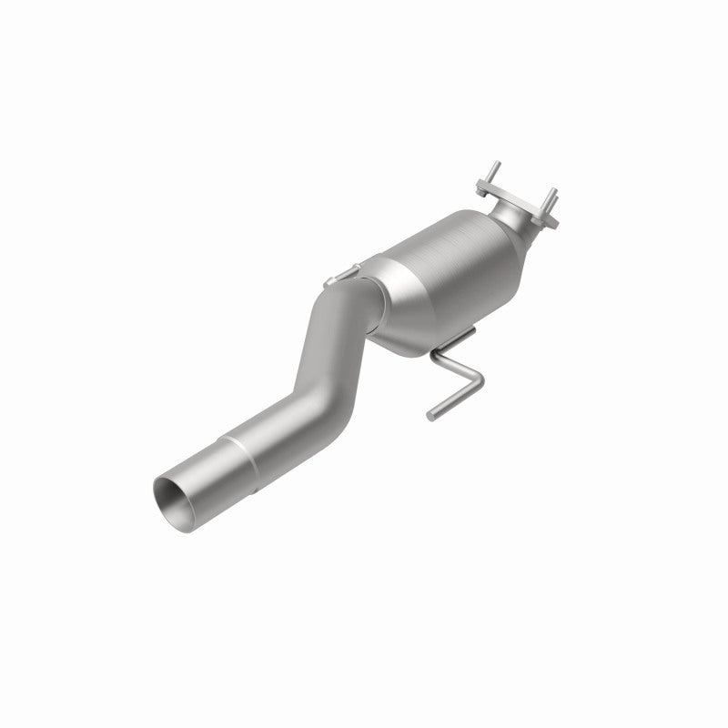 MagnaFlow Volkswagen Touareg OEM Grade Federal / EPA Compliant Direct-Fit Catalytic Converter 51154 360 Degree Image Set