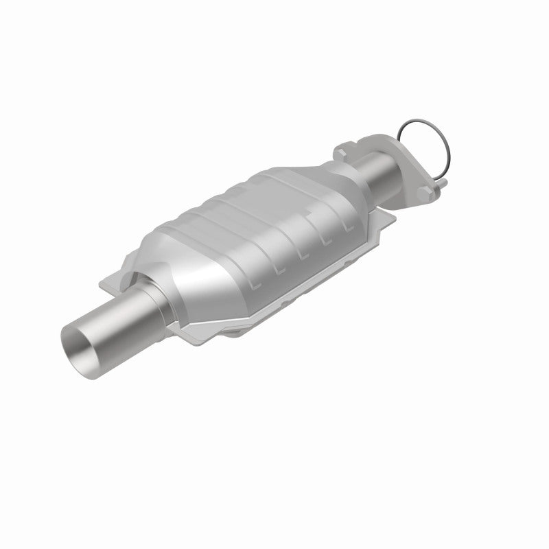MagnaFlow OEM Grade Federal / EPA Compliant Direct-Fit Catalytic Converter 51896 360 Degree Image Set