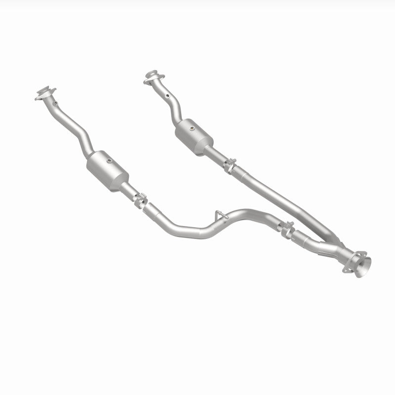 Magnaflow 20-21 Ford Transit-150 Single Underbody V6 3.5L RWD Direct-Fit Catalytic Converter 280248 280248 360 Degree Image Set