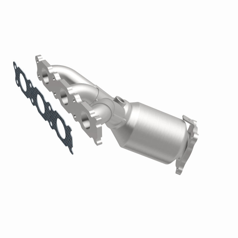 MagnaFlow Land Rover LR2 OEM Grade Federal / EPA Compliant Manifold Catalytic Converter 52167 360 Degree Image Set
