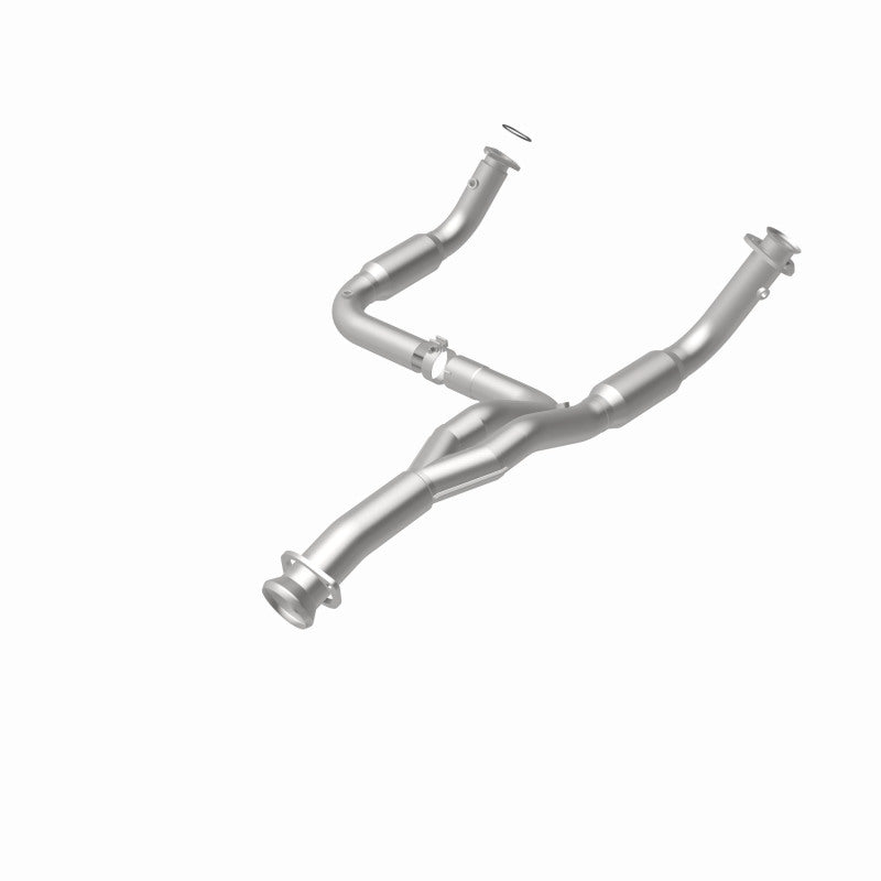 MagnaFlow California Grade CARB Compliant Direct-Fit Catalytic Converter 5451644 360 Degree Image Set