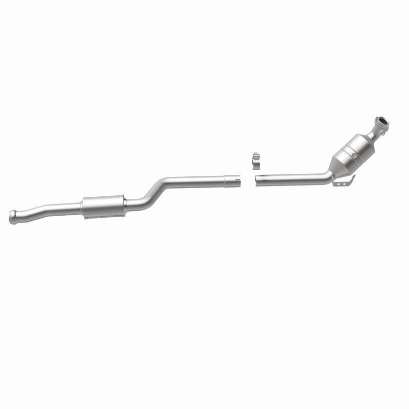 MagnaFlow Mercedes-Benz OEM Grade Federal / EPA Compliant Direct-Fit Catalytic Converter 51922 360 Degree Image Set