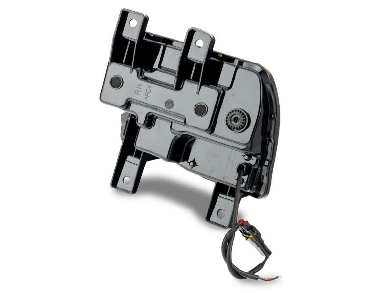 Raxiom 16-18 Chevrolet Silverado 1500 Axial Series LED Fog Lights S139168 S139168 Photo - Close Up