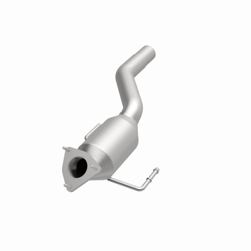 MagnaFlow Volkswagen Touareg OEM Grade Federal / EPA Compliant Direct-Fit Catalytic Converter 51154 360 Degree Image Set