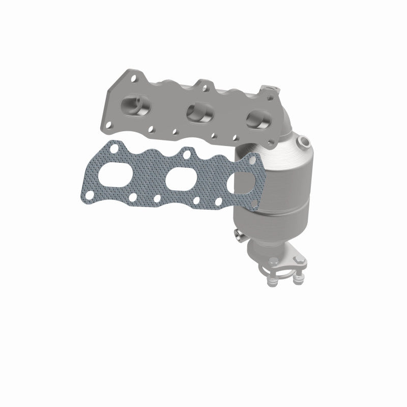 MagnaFlow Suzuki OEM Grade Federal / EPA Compliant Manifold Catalytic Converter 51272 360 Degree Image Set