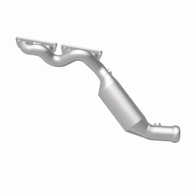 MagnaFlow BMW X5 OEM Grade Federal / EPA Compliant Manifold Catalytic Converter 52237 360 Degree Image Set