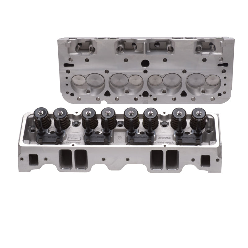 Edelbrock Cylinder Head E-210 SBC 64CC Performance RPM 1PR. 5085 Photo - out of package