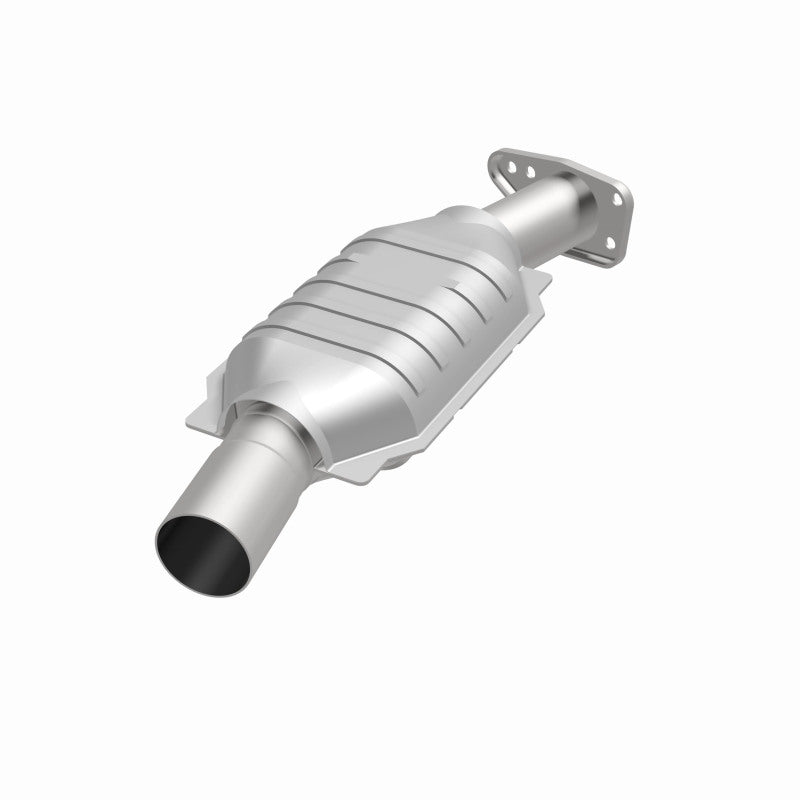 MagnaFlow Standard Grade Federal / EPA Compliant Direct-Fit Catalytic Converter 93431 360 Degree Image Set