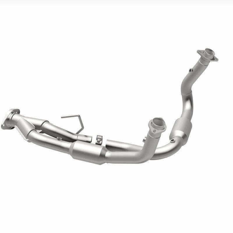 Magnaflow 05-06 Jeep Grand Cherokee 4.7L Direct Fit Catalytic Converter 4651686 4651686 360 Degree Image Set