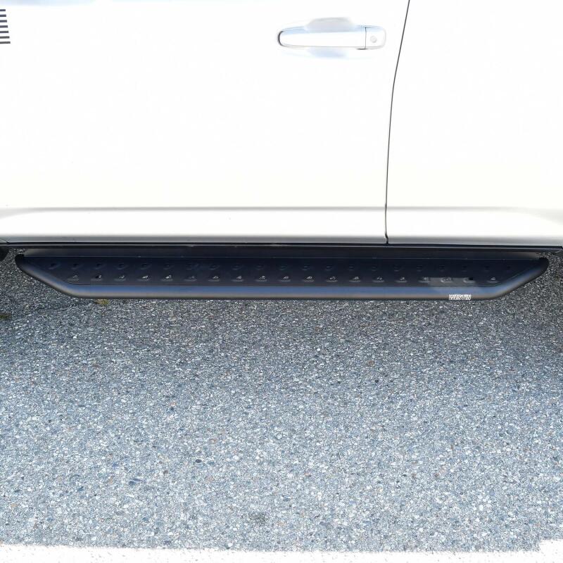 Westin 10-17 Toyota 4Runner Trail / 14-23 SR5/TRD/PRO Outlaw Running Boards 28-32165 28-32165 Photo - lifestyle view