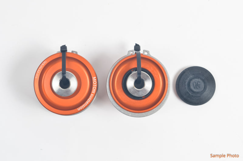 Moton BMW G2X (Non M) Control Arm Bearing - Set of 2 76DB-G2X-A3-101S 76DB-G2X-A3-101S Photo - Primary