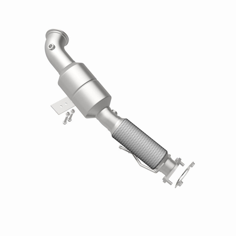 MagnaFlow California Grade CARB Compliant Direct-Fit Catalytic Converter 5561339 360 Degree Image Set