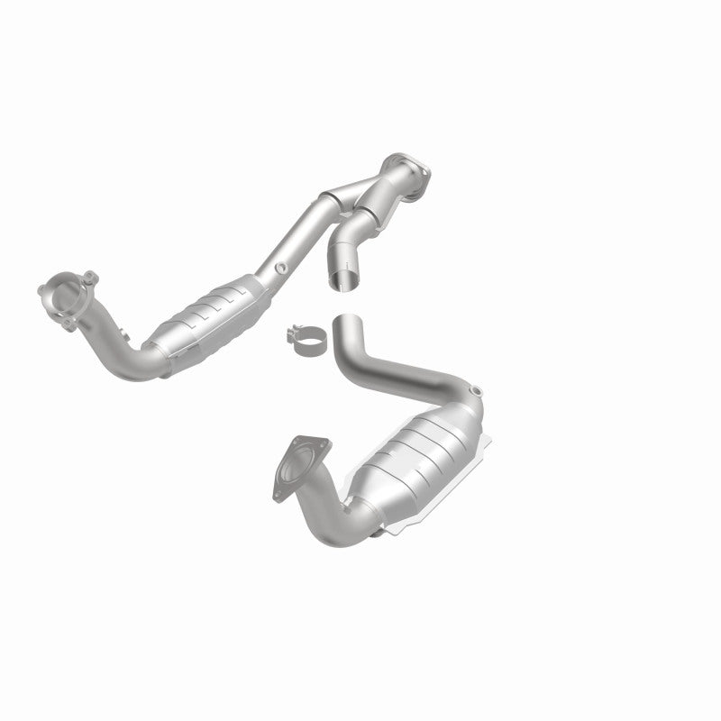 MagnaFlow Chevrolet SSR OEM Grade Federal / EPA Compliant Direct-Fit Catalytic Converter 49580 360 Degree Image Set