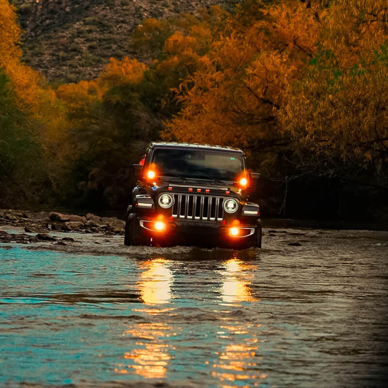 ARB Jeep JL/JT Nacho SAE Only Plug N Play Fog Light Kit (Bumper Kit) - Amber V3JW1KASO V3JW1KASO Photo - lifestyle view