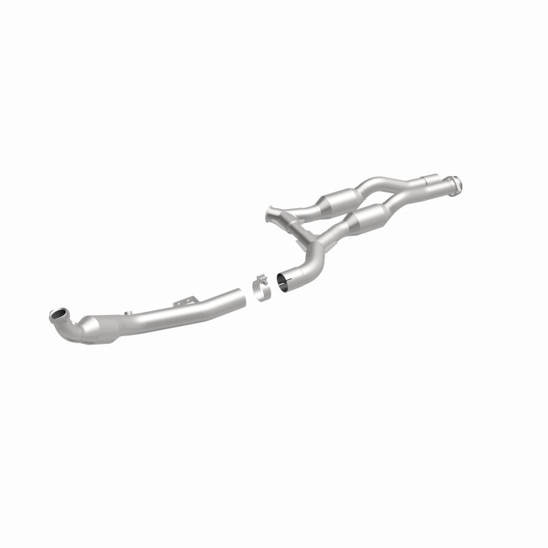 MagnaFlow Mercedes-Benz HM Grade Federal / EPA Compliant Direct-Fit Catalytic Converter 24334 360 Degree Image Set