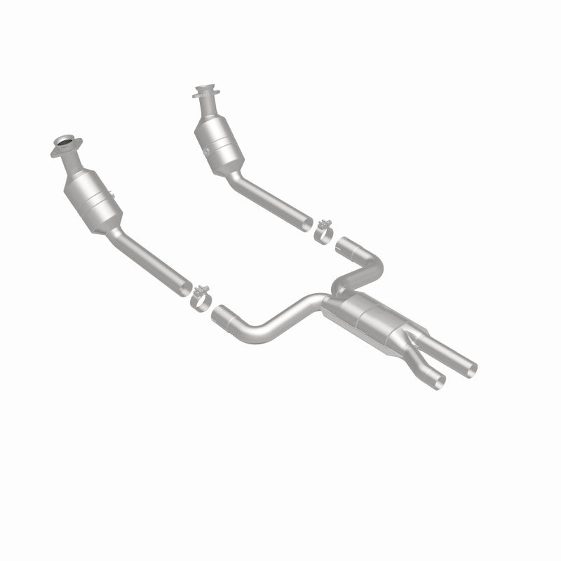 MagnaFlow OEM Grade Federal / EPA Compliant Direct-Fit Catalytic Converter 52099 360 Degree Image Set