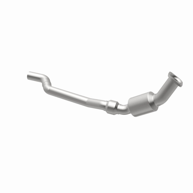 MagnaFlow California Grade CARB Compliant Direct-Fit Catalytic Converter 5561585 360 Degree Image Set