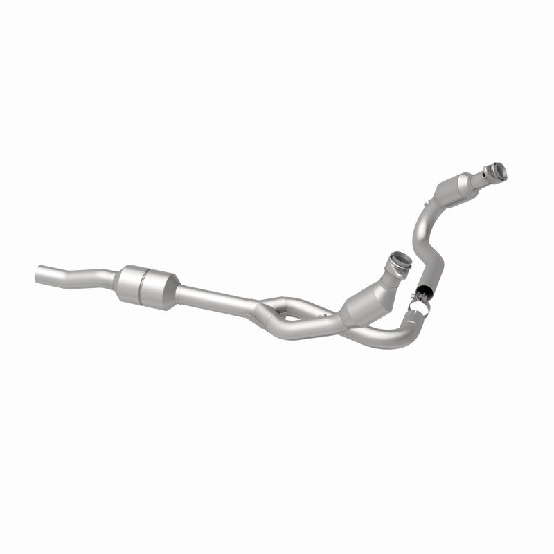 MagnaFlow Dodge Ram 1500 OEM Grade Federal / EPA Compliant Direct-Fit Catalytic Converter 49554 360 Degree Image Set